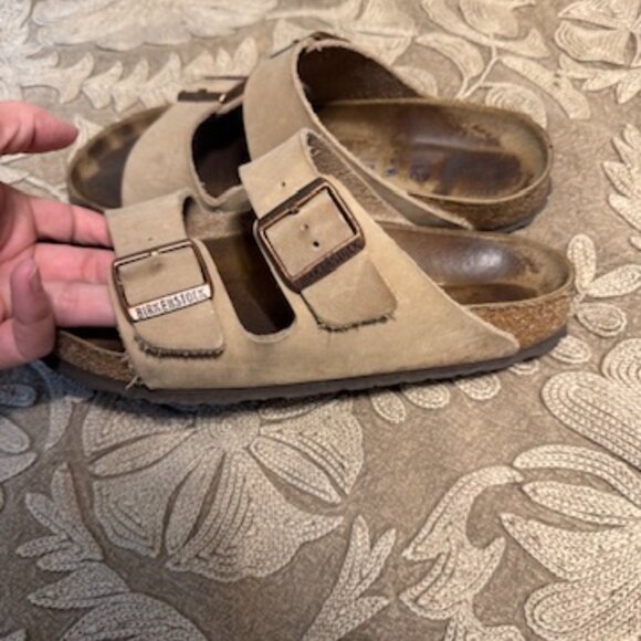 Birkenstock Women’s Arizona Sandals Tobacco Size 9 US 40 EU Narrow fit - Picture 4 of 7